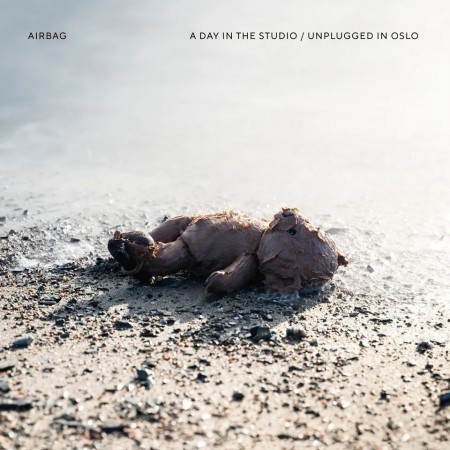 (LP/DVD) AIRBAG - A DAY IN THE STUDIO / UNPLUGGED IN OSLO (LTD. EDITION, INKL. DVD)