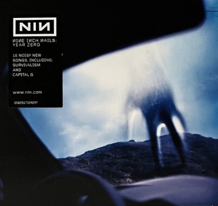 (CD) NINE INCH NAILS - YEAR ZERO