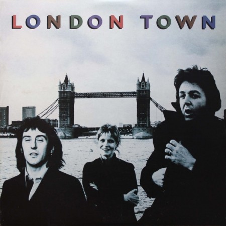 (LP) WINGS - LONDON TOWN (M/POSTER)